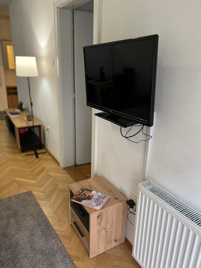 Apartment Dostojevski Novi Sad Ngoại thất bức ảnh